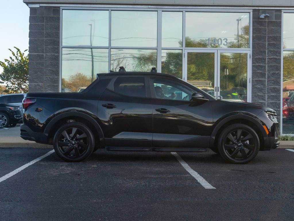 Used 2023 Hyundai Santa Cruz Night image 4