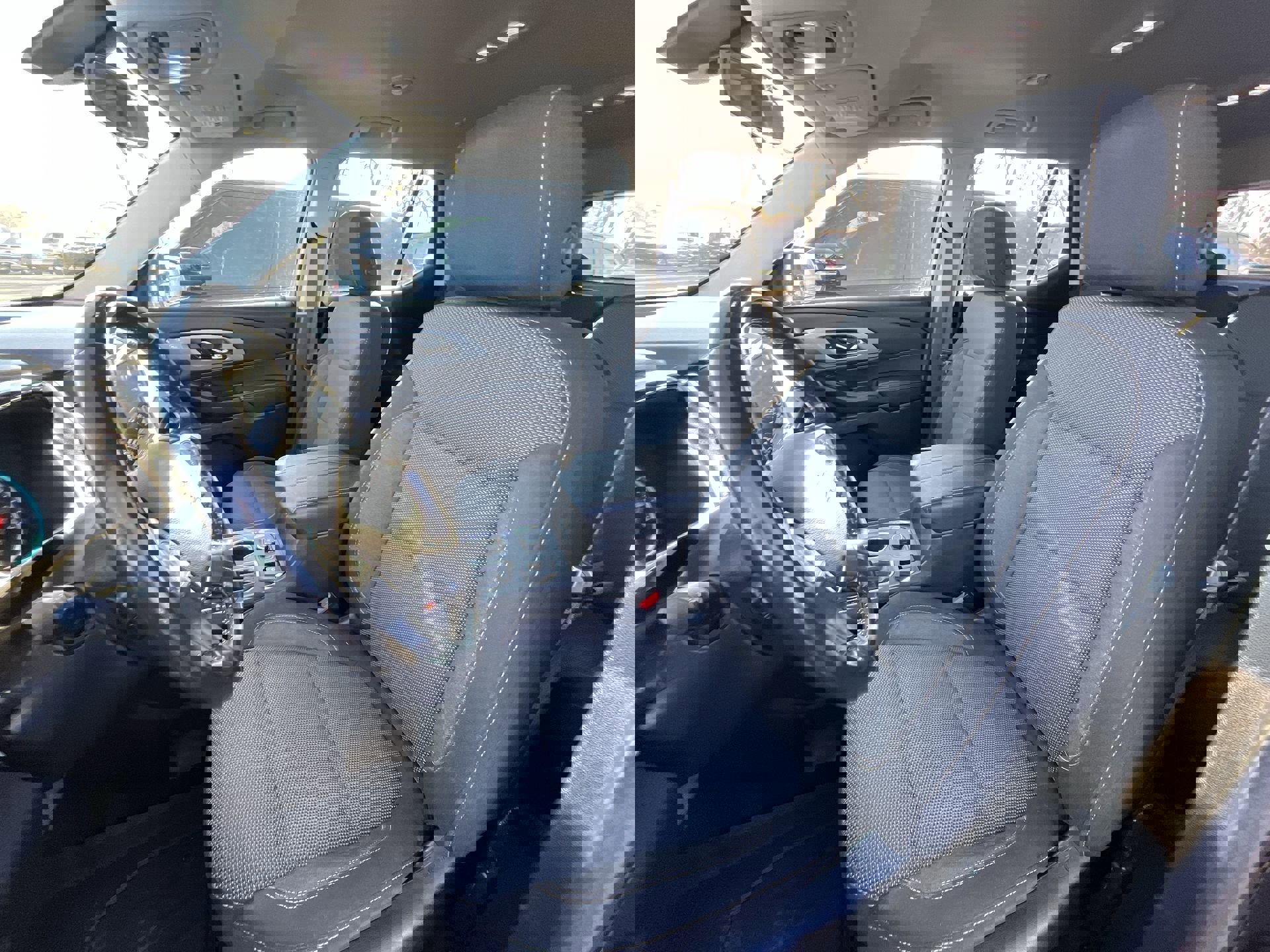 Used 2019 Chevrolet Traverse LT image 19