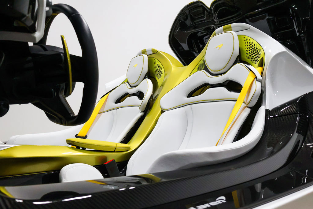 Used 2021 McLaren Elva RWD image 41