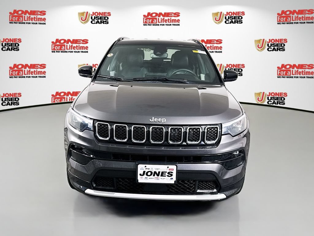Used 2023 Jeep Compass Limited w/ Elite Group AWD/4WD image 13