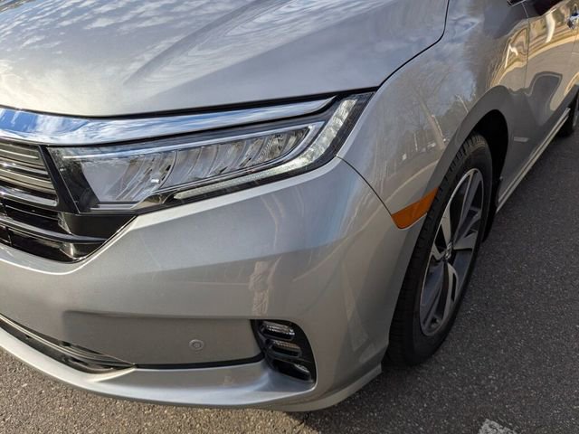 Certified 2024 Honda Odyssey Touring image 4