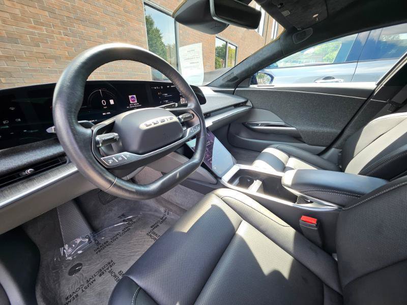 Used 2024 Lucid Air Pure RWD image 33