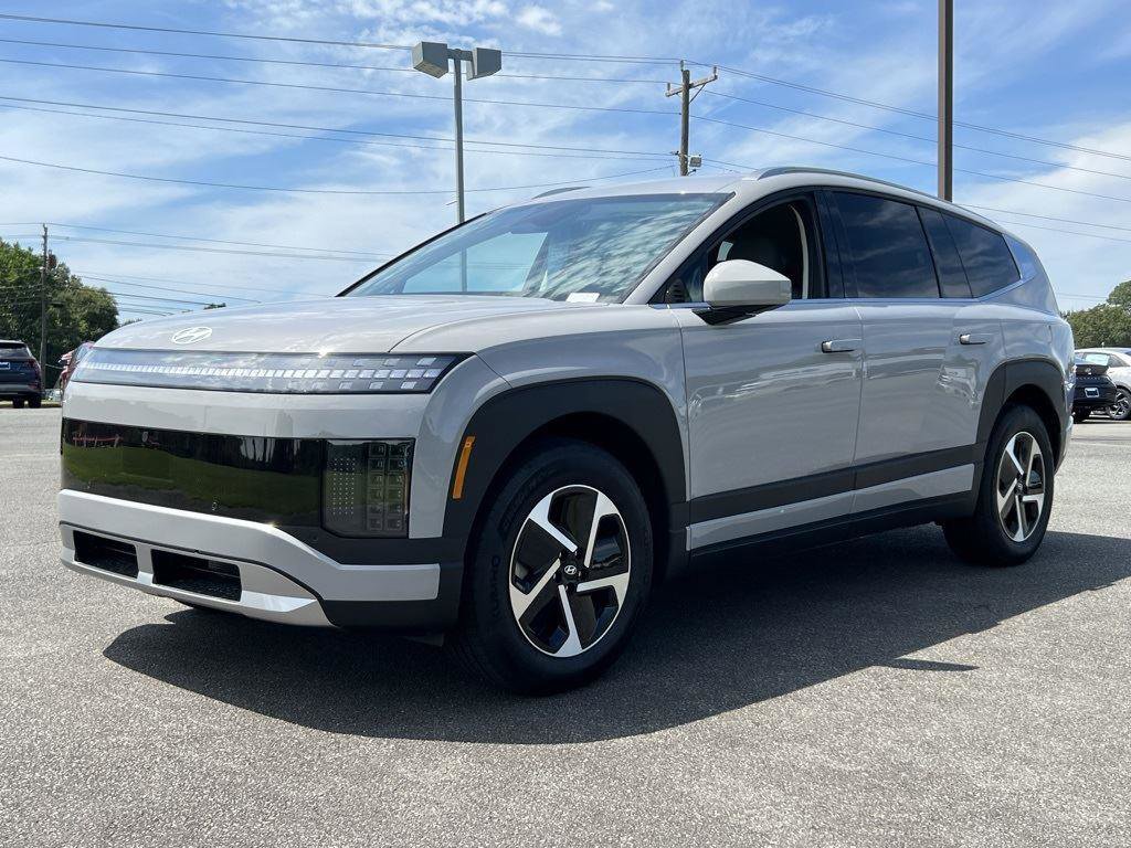 New 2026 Hyundai Ioniq 9 SE image 3