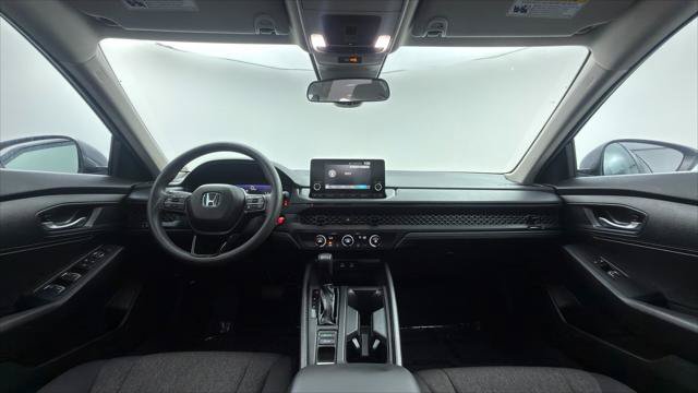 Used 2025 Honda Accord LX image 26