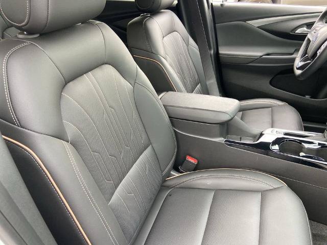 Used 2024 Buick Envista Avenir FWD image 23
