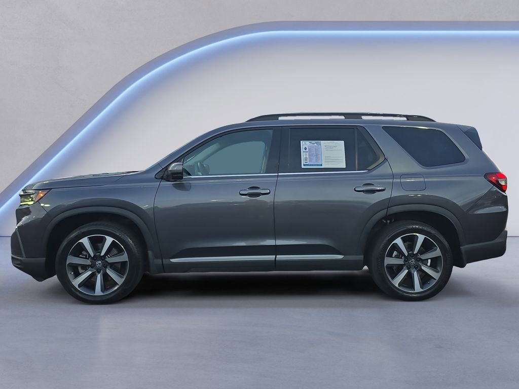 Certified 2025 Honda Pilot Elite image 2