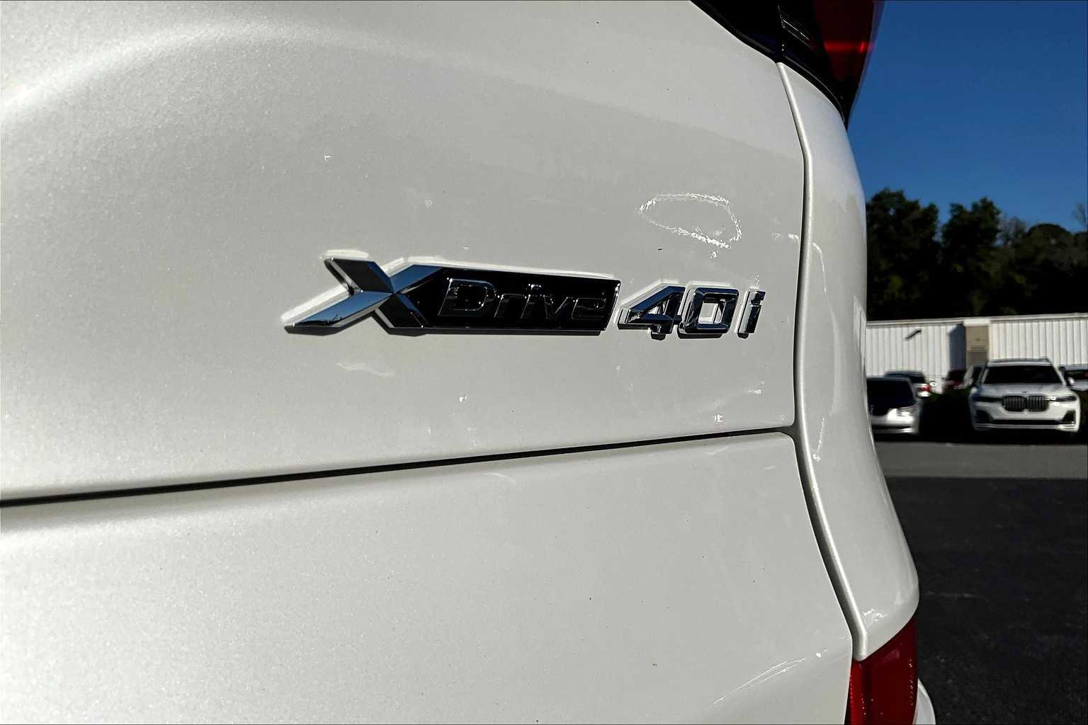 New 2026 BMW X5 xDrive40i w/ M Sport Package image 15