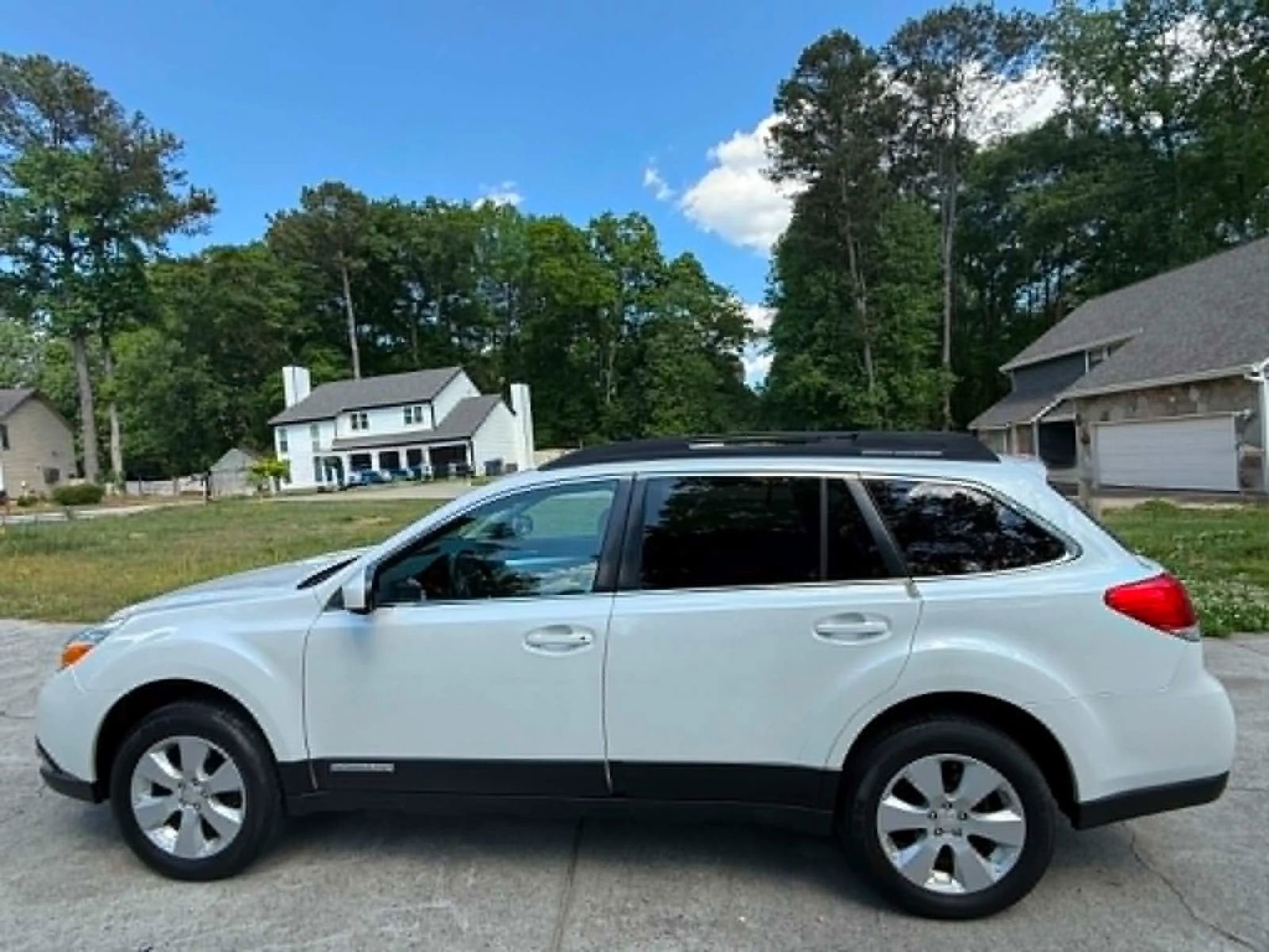 Used 2012 Subaru Outback 2.5i Premium image 22