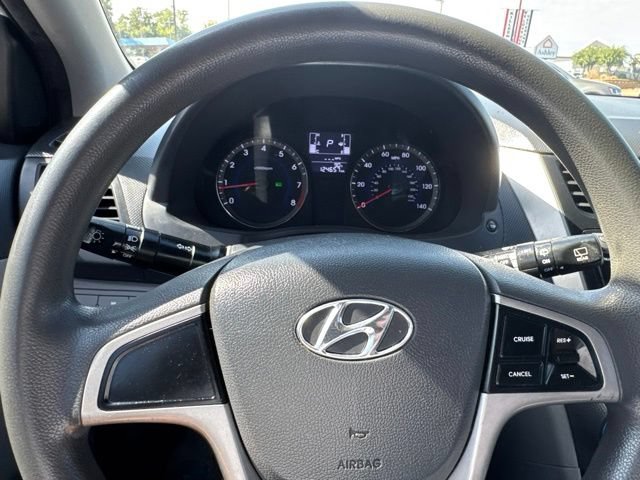 Used 2017 Hyundai Accent SE FWD image 28