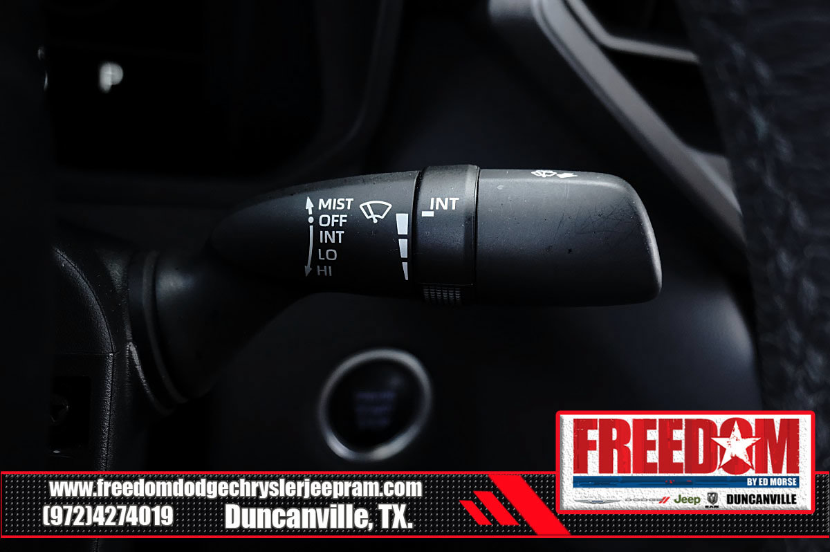 Used 2024 Toyota Tundra Limited w/ Power Package AWD/4WD image 30