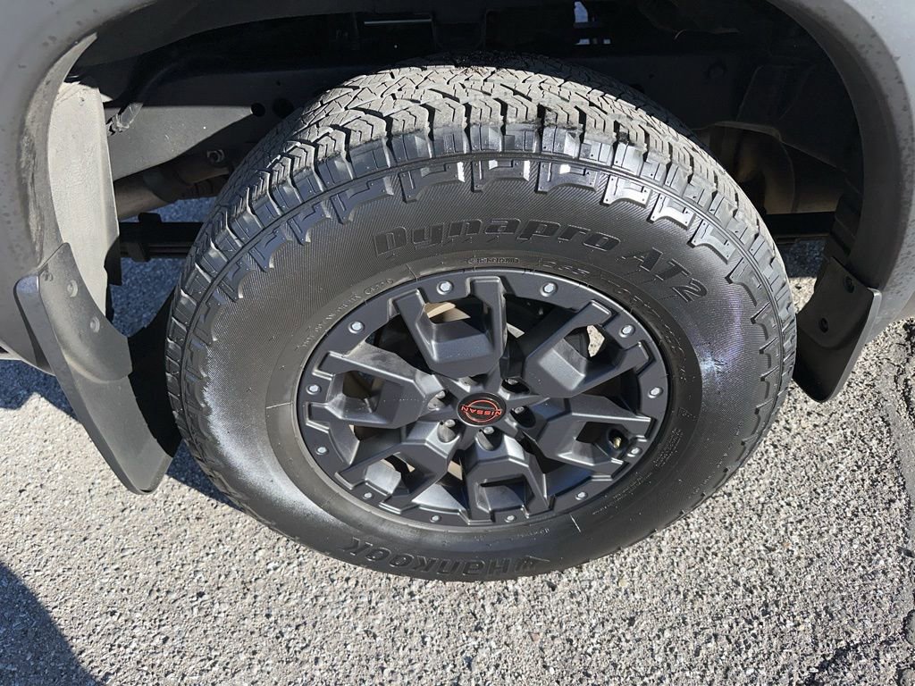 Used 2022 Nissan Frontier PRO-4X w/ Pro-4X Premium Package image 13