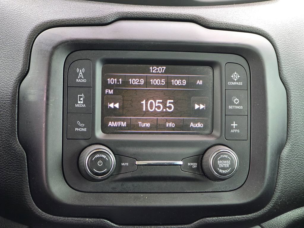 Used 2019 Jeep Renegade Sport image 8