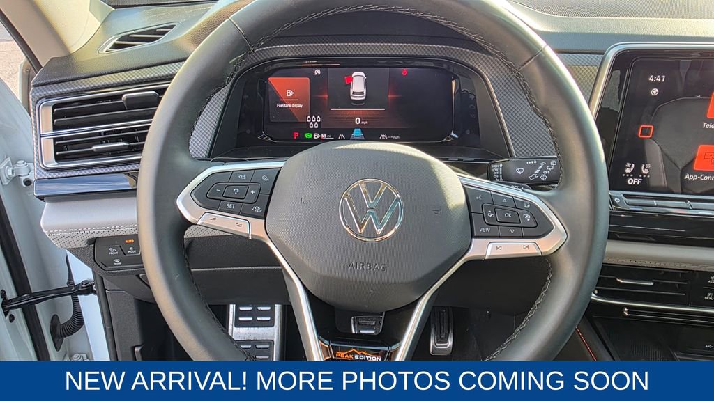 Used 2024 Volkswagen Atlas Peak Edition SE image 14