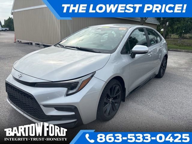 Used 2024 Toyota Corolla SE FWD image 1