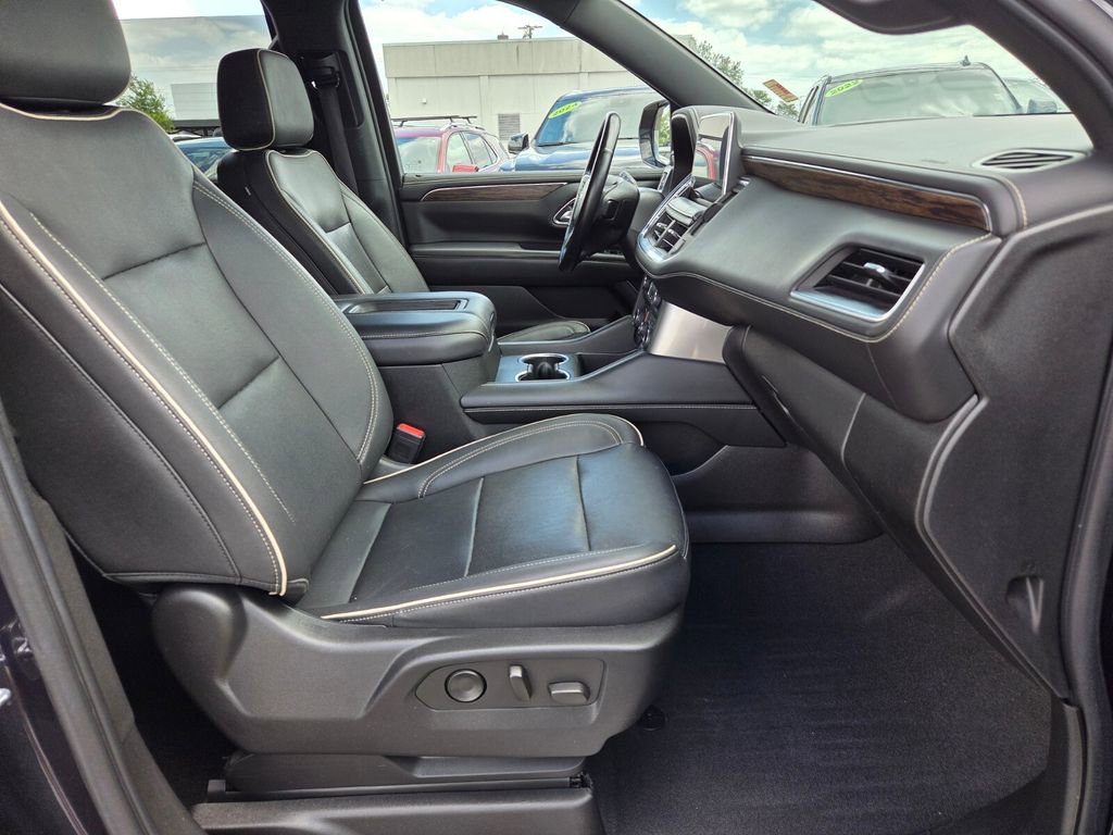 Certified 2022 Chevrolet Tahoe Premier w/ Max Trailering Package AWD/4WD image 17