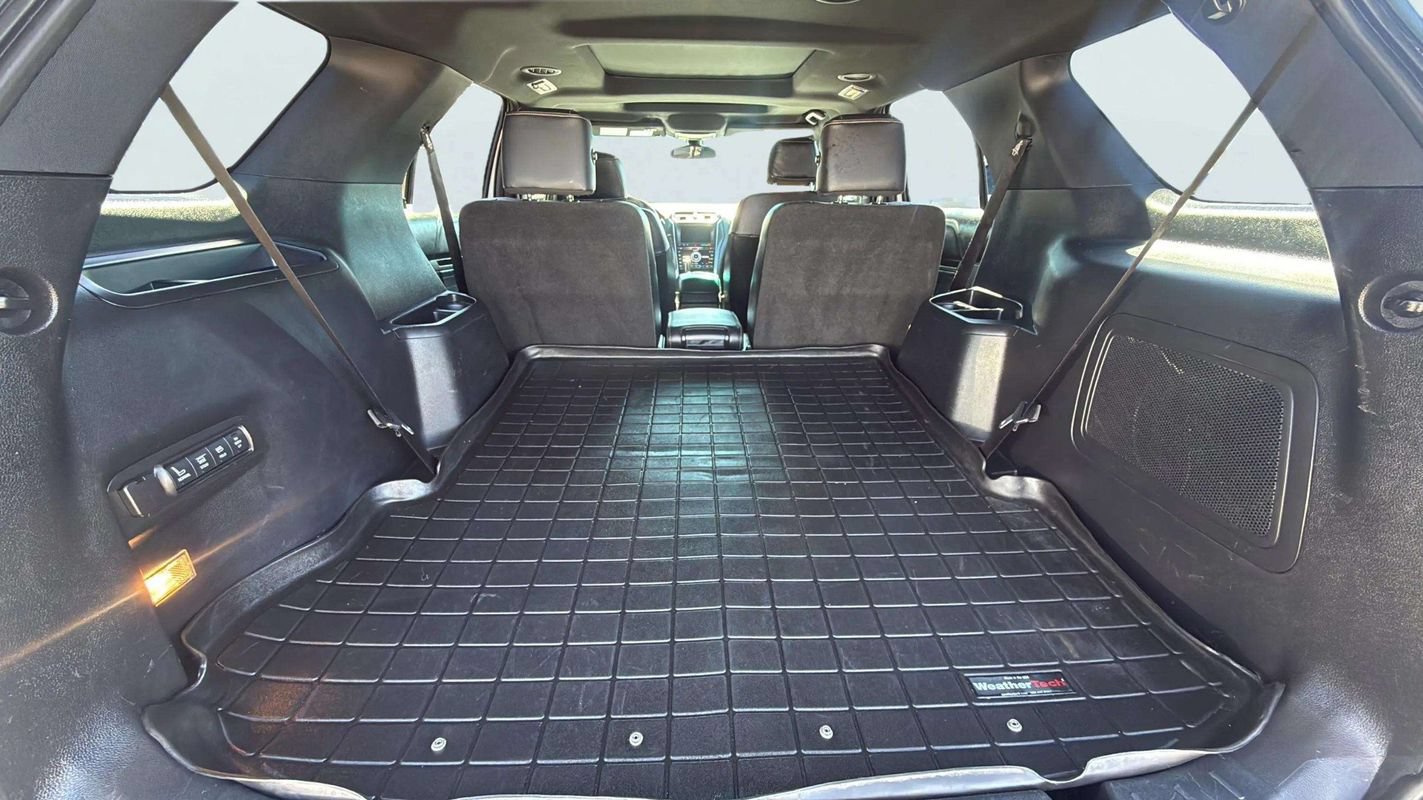 Used 2017 Ford Explorer Platinum AWD/4WD image 14