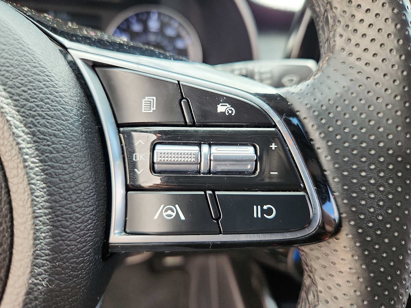 Used 2023 Kia Forte GT-Line FWD image 22