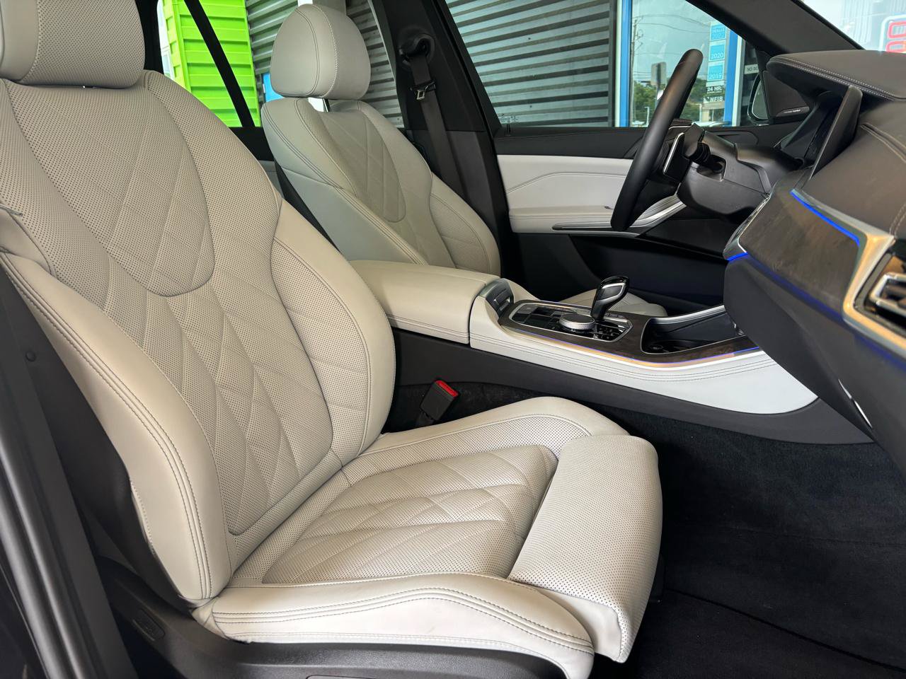 Used 2023 BMW X5 sDrive40i w/ Premium Package RWD image 25