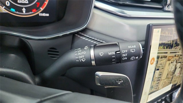 Used 2025 Jaguar F-PACE R-Dynamic S image 41