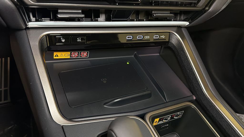 New 2026 Lexus TX 500h AWD image 23