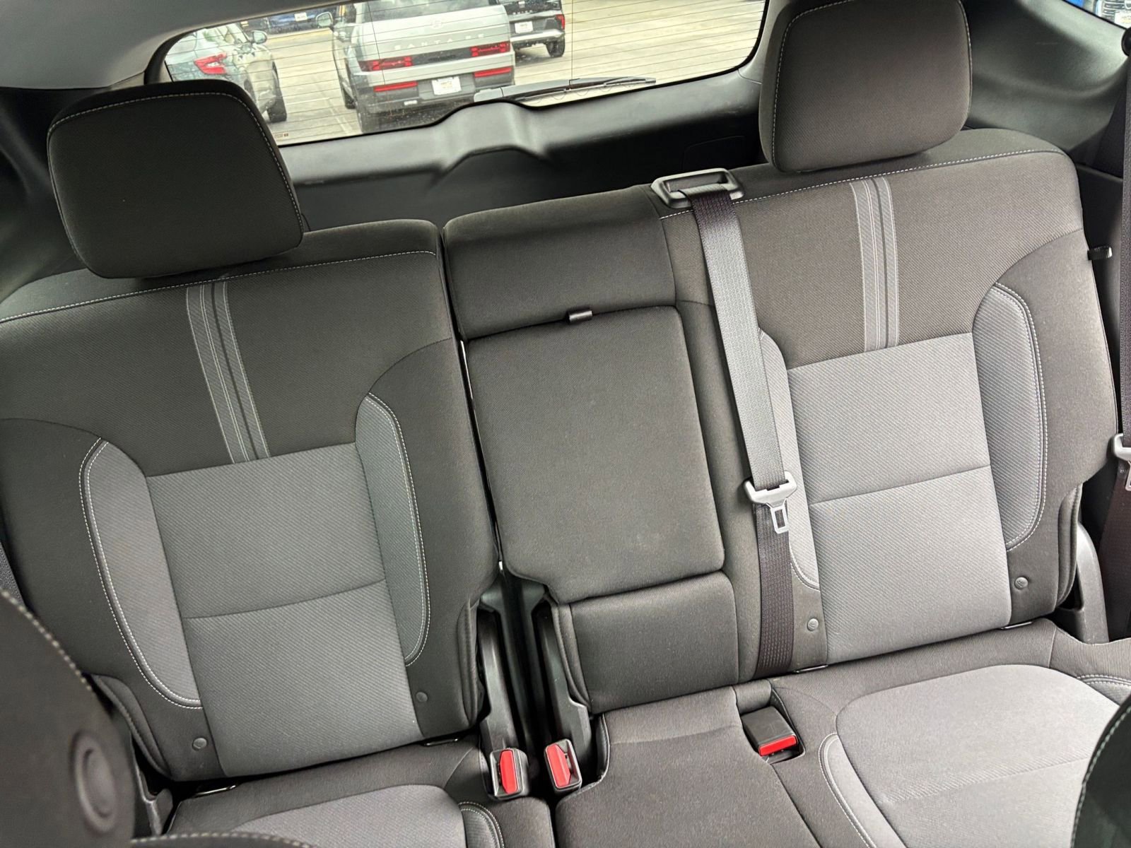 Used 2025 Chevrolet Blazer LT FWD image 32