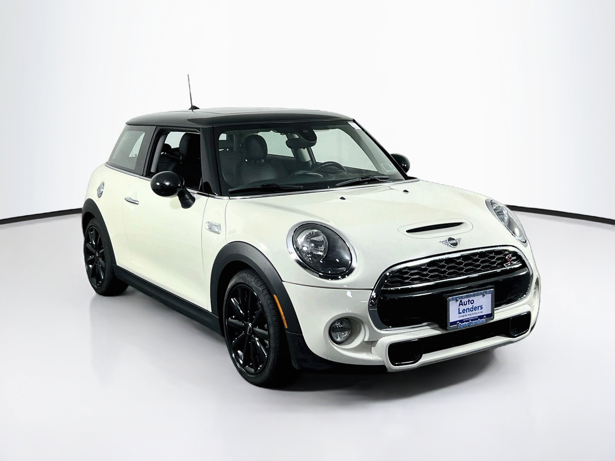Used 2019 MINI Cooper S FWD image 3