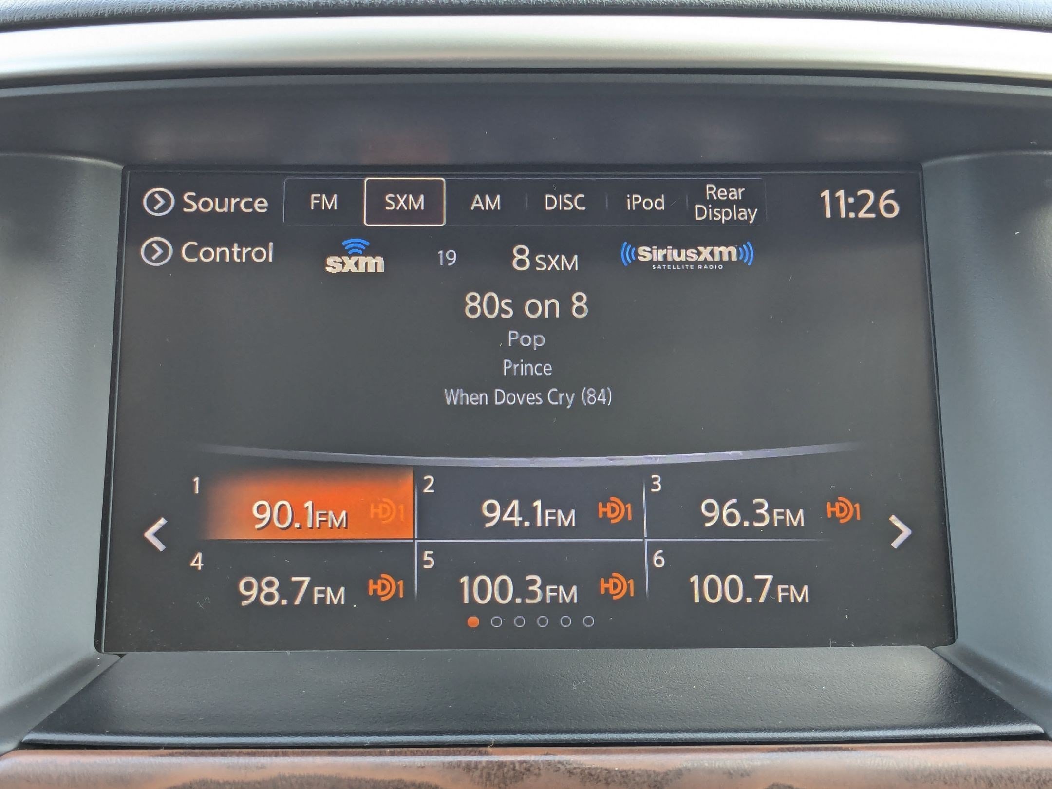 Used 2017 Nissan Pathfinder Platinum w/ Family Entertainment Package AWD/4WD image 19