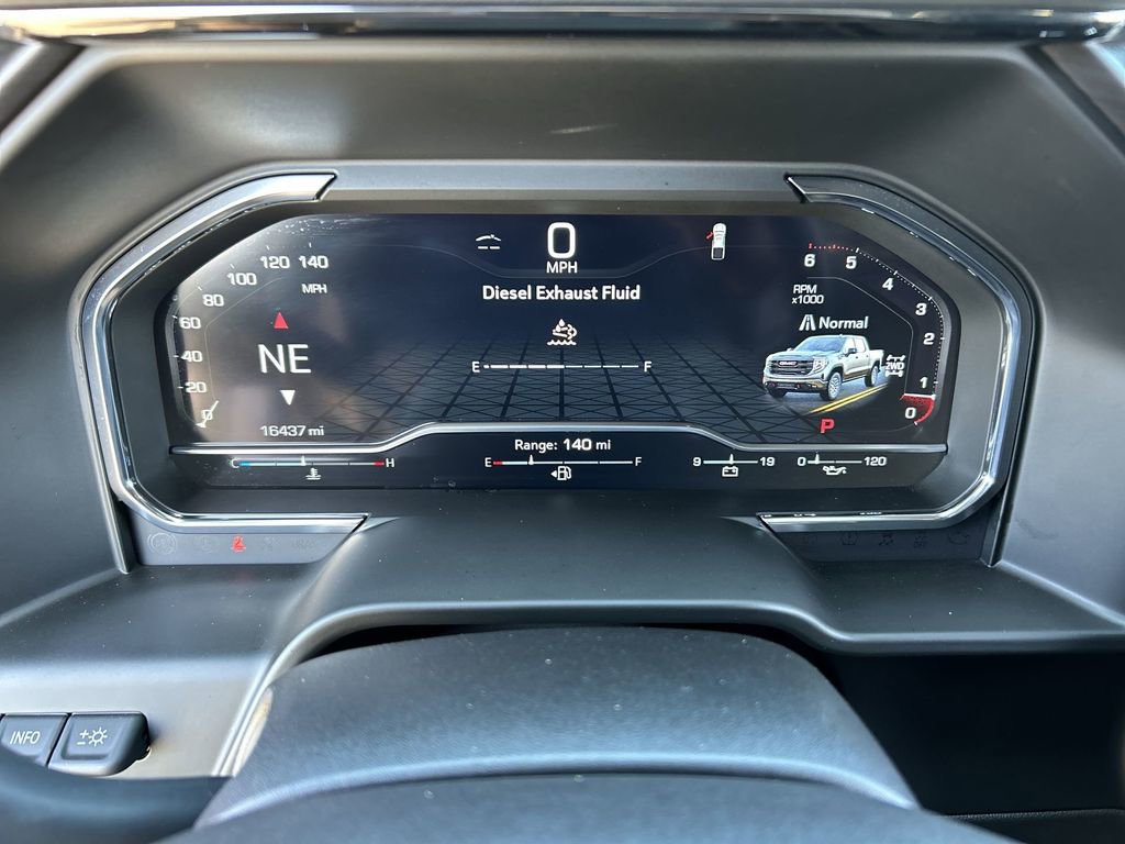 Used 2025 GMC Sierra 1500 AT4 w/ AT4 Premium Package AWD/4WD image 11