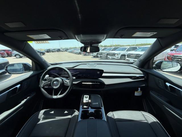 New 2026 Buick Enclave Sport Touring image 18