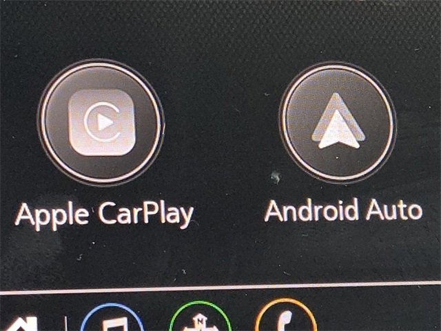 Used 2022 Chevrolet Trax LT w/ Sport Edition image 5