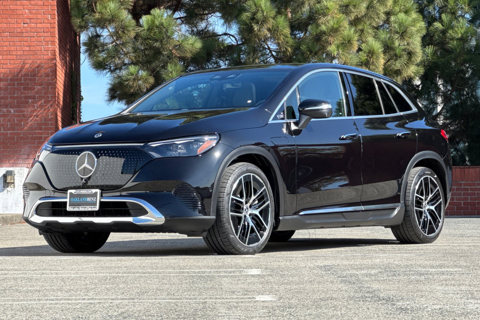 Certified 2024 Mercedes-Benz EQE 350+ SUV image 8