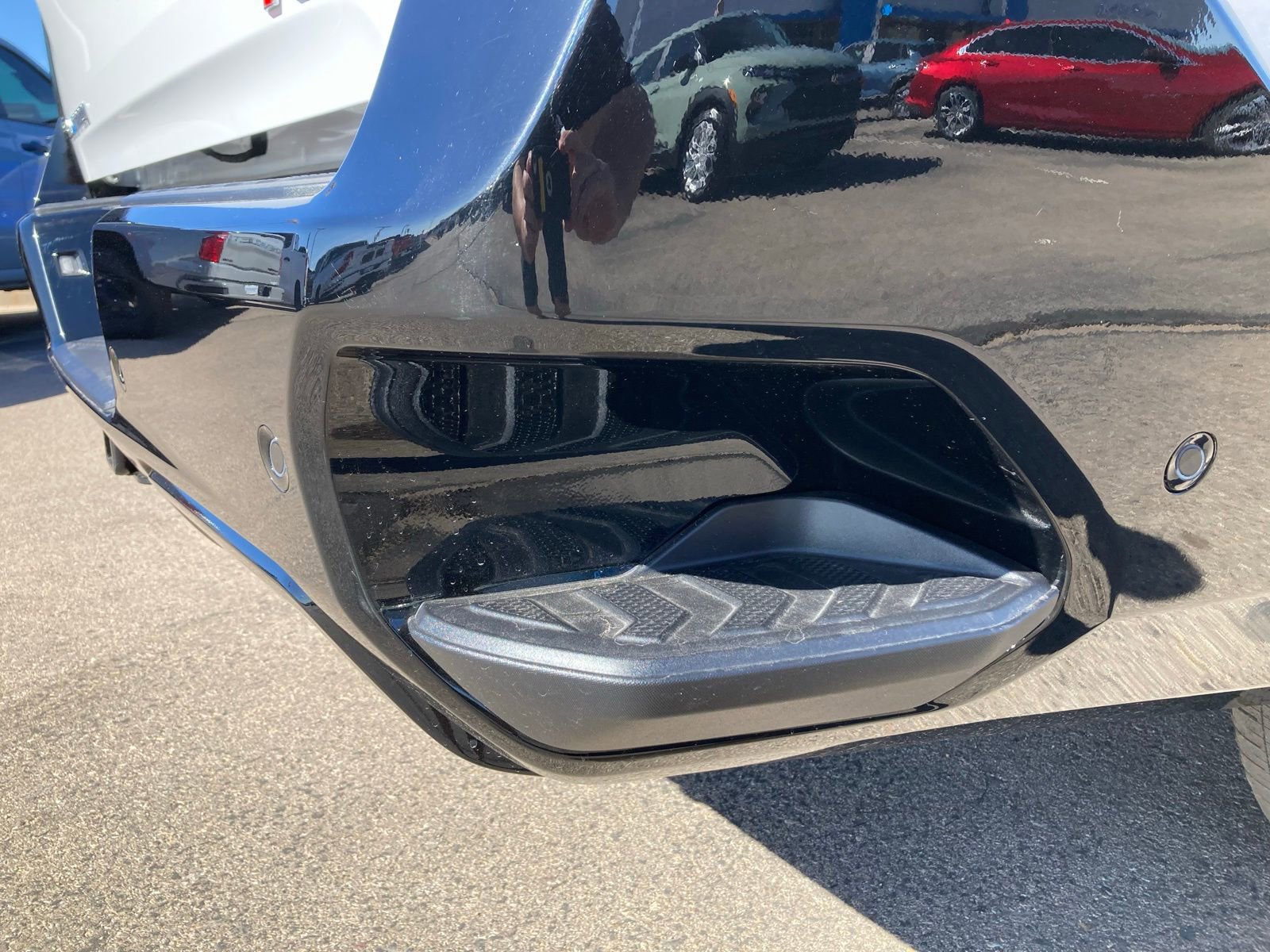 New 2025 Chevrolet Silverado EV RST image 8