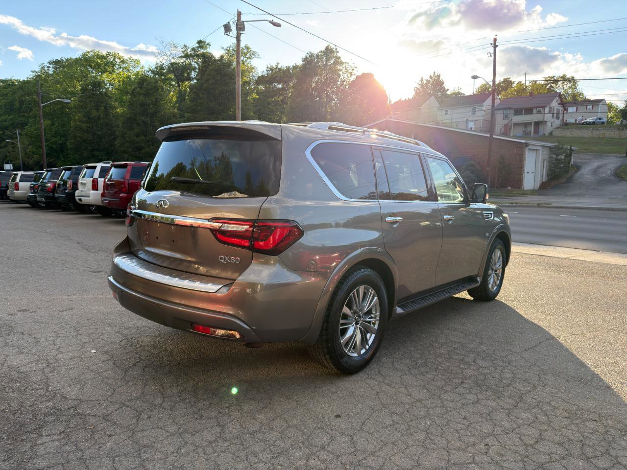 Used 2018 INFINITI QX80 4WD image 5