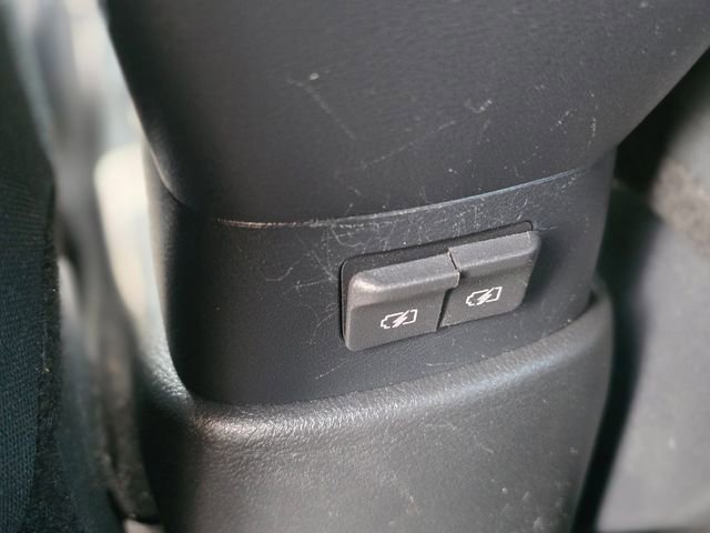 Used 2024 Nissan Kicks S image 18