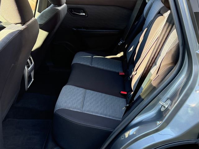 Certified 2023 Nissan Rogue SV image 21