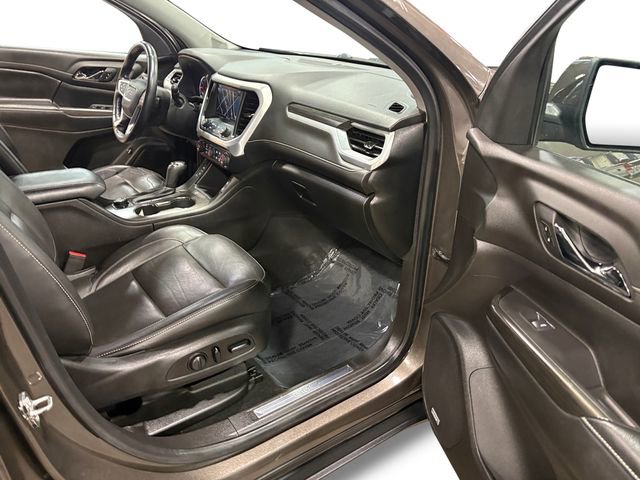 Used 2019 GMC Acadia SLT image 11