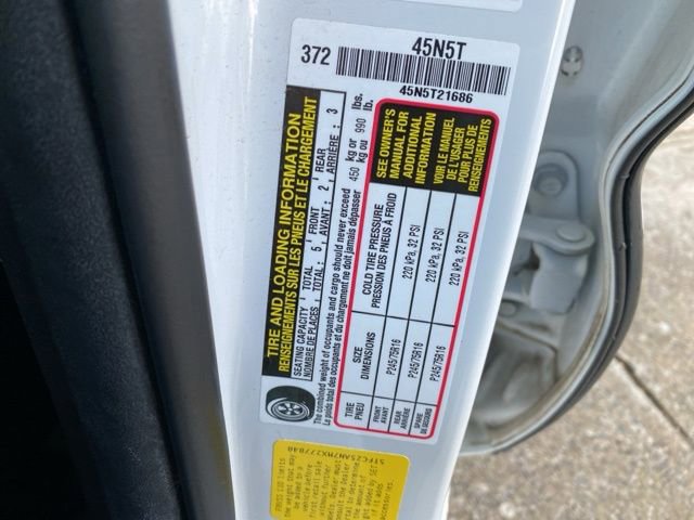 Used 2021 Toyota Tacoma SR5 AWD/4WD image 26