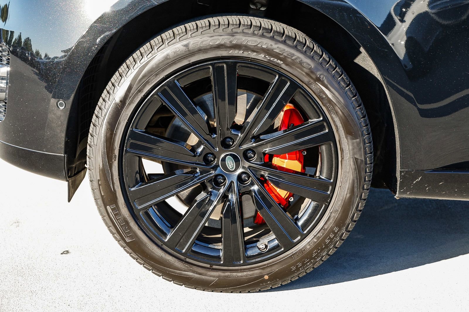 Used 2023 Land Rover Range Rover SE AWD/4WD image 9