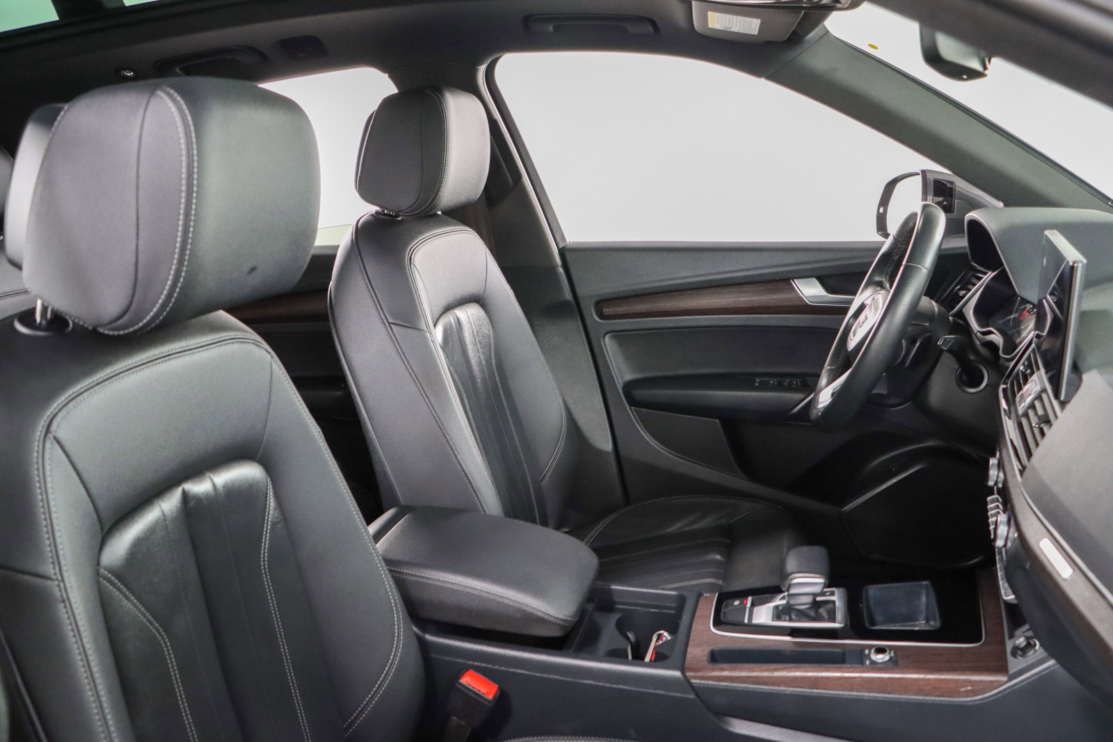 Used 2023 Audi Q5 2.0T Premium w/ Convenience Package image 26