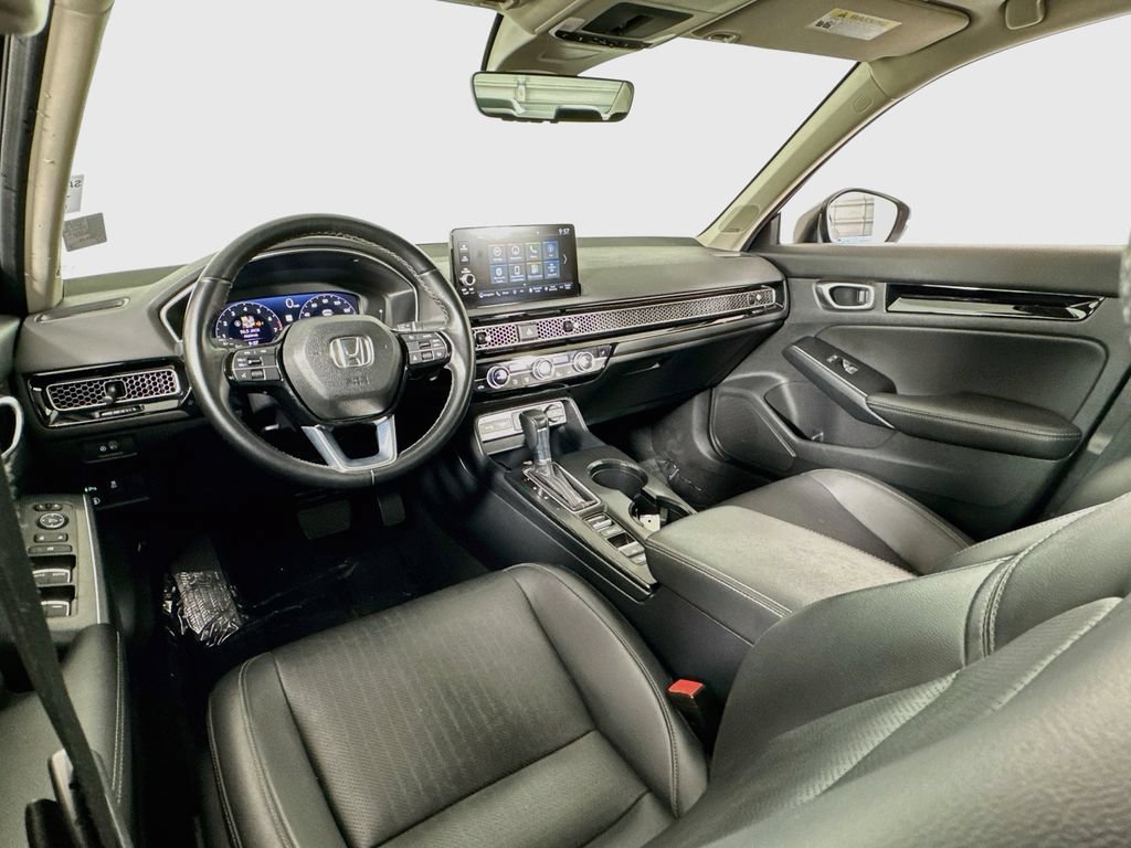 Used 2023 Honda Civic Touring image 31