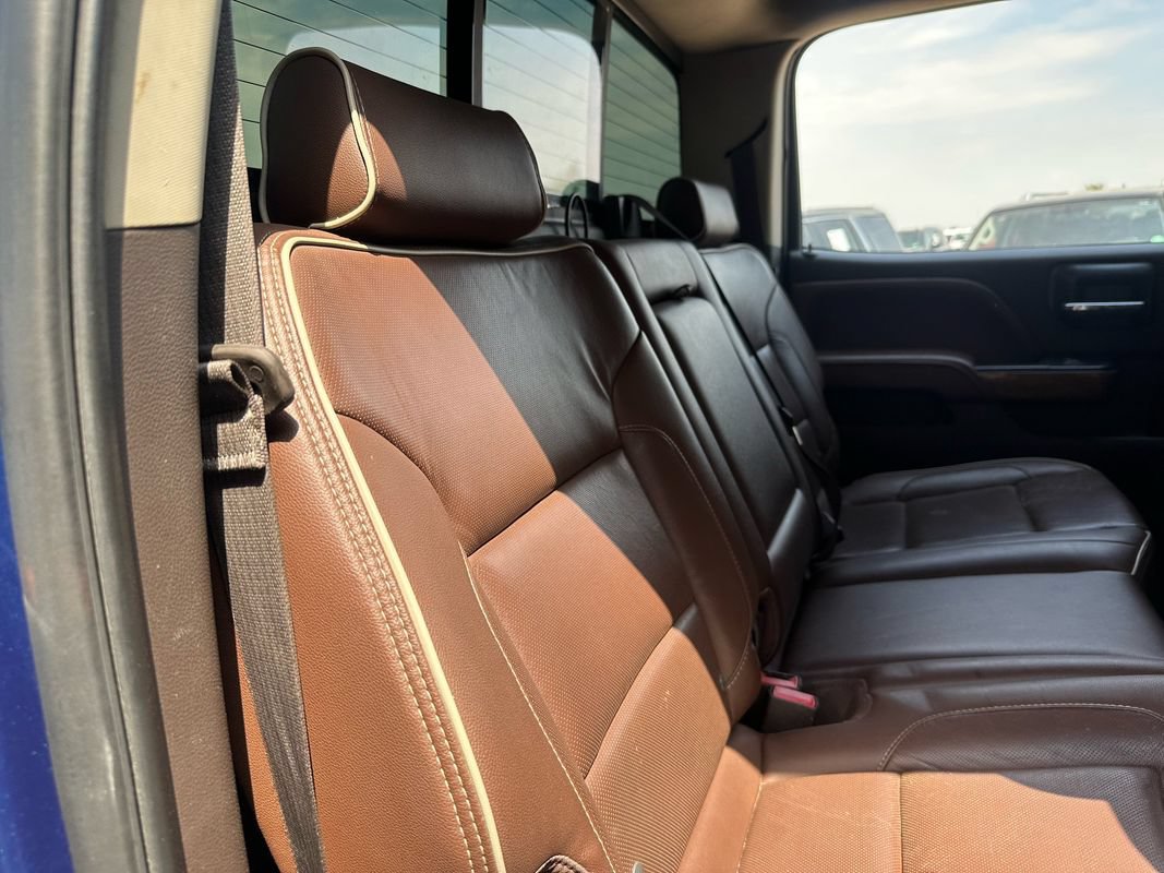 Used 2015 Chevrolet Silverado 2500 High Country w/ Duramax Plus Package AWD/4WD image 24
