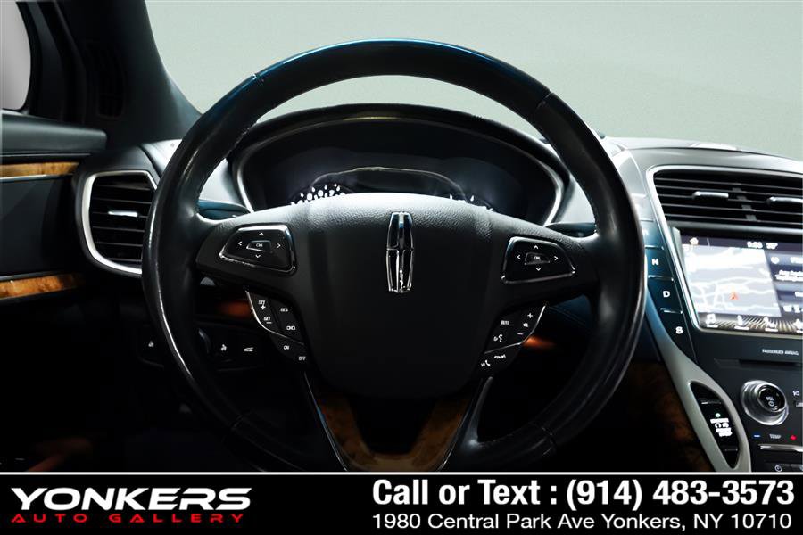 Used 2017 Lincoln MKX Reserve w/ Lincoln MKX Climate Package image 39