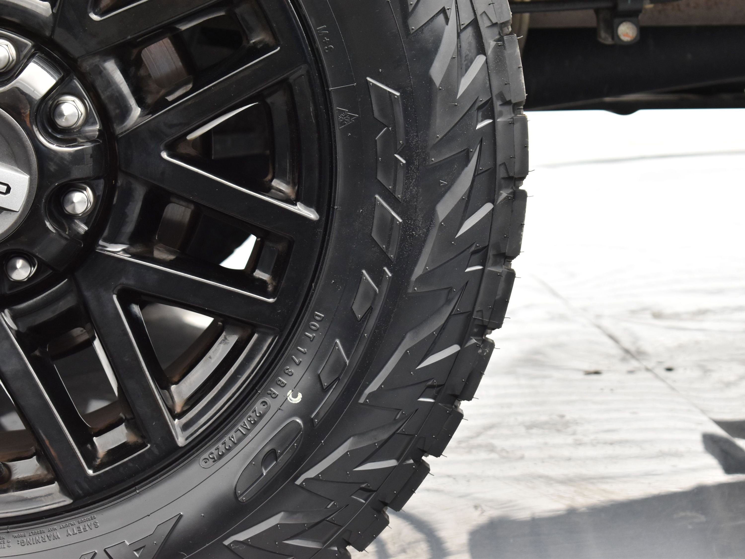 Used 2021 Ford F350 Lariat image 45