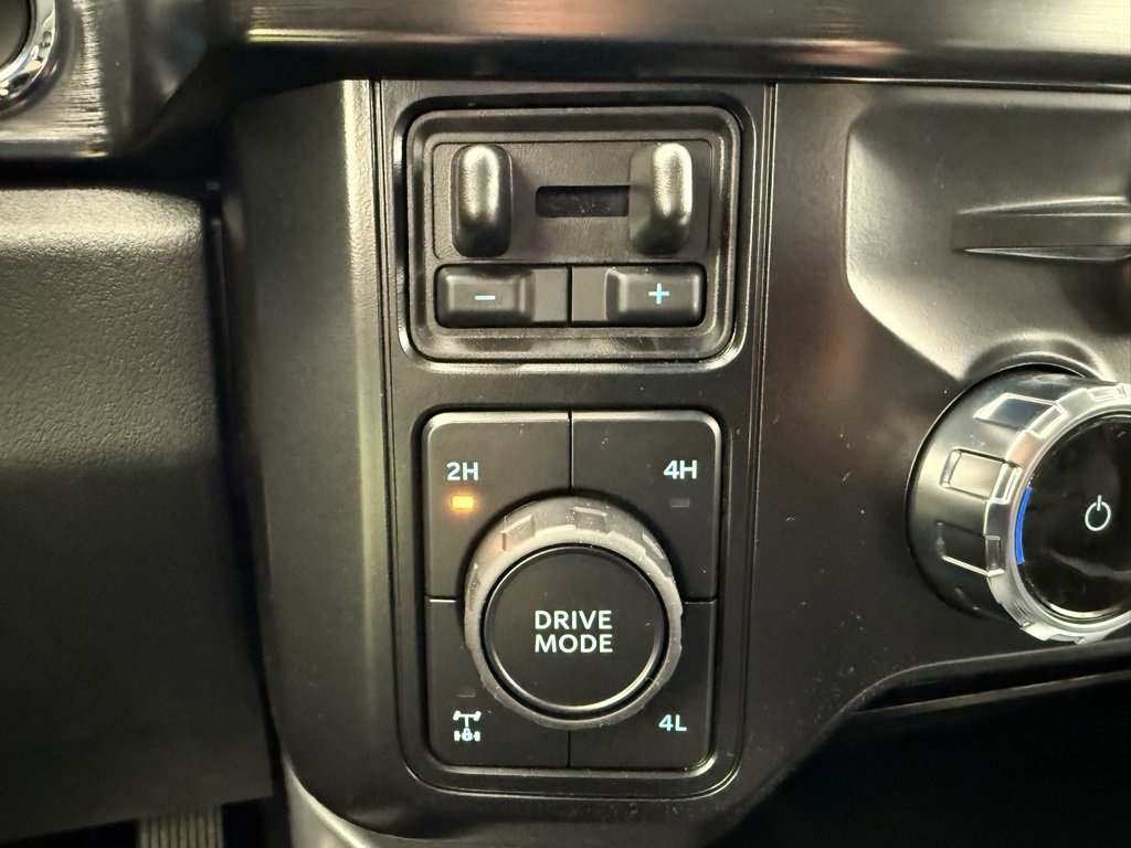 New 2026 Ford F350 4x4 Crew Cab Super Duty image 37