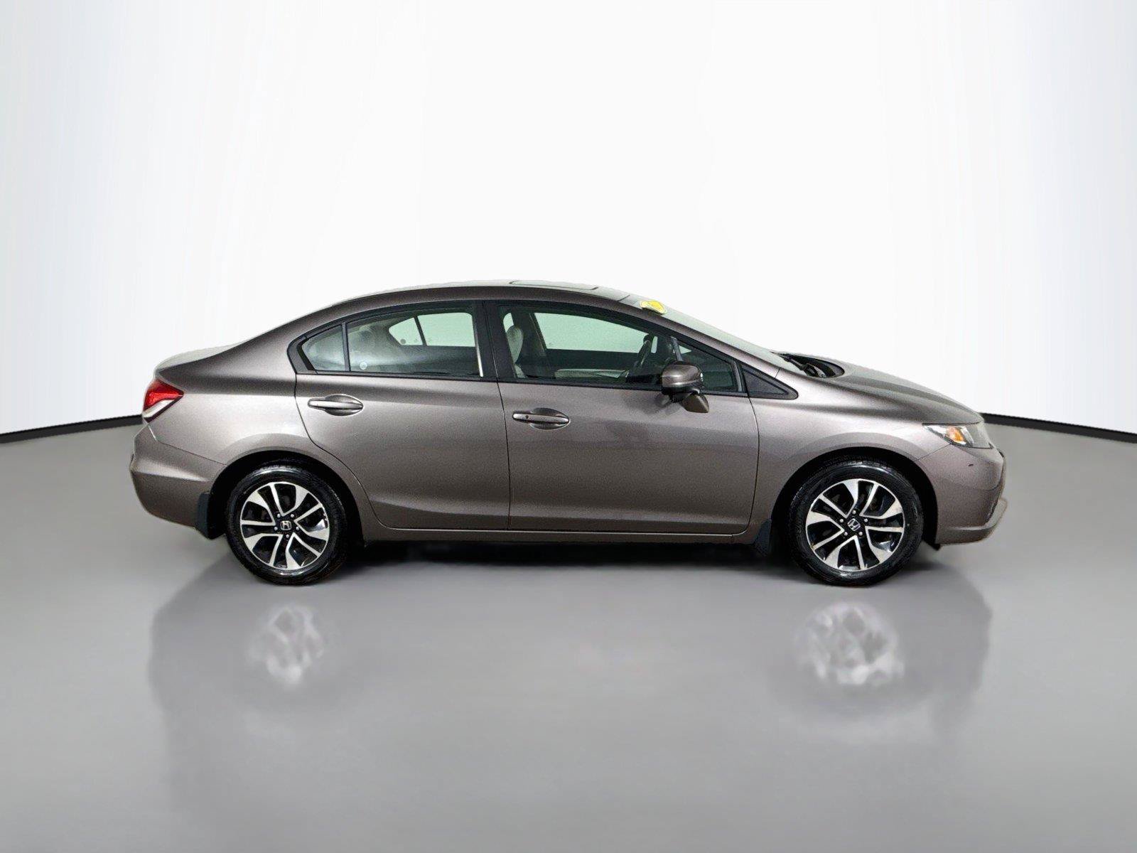 Used 2015 Honda Civic EX image 16