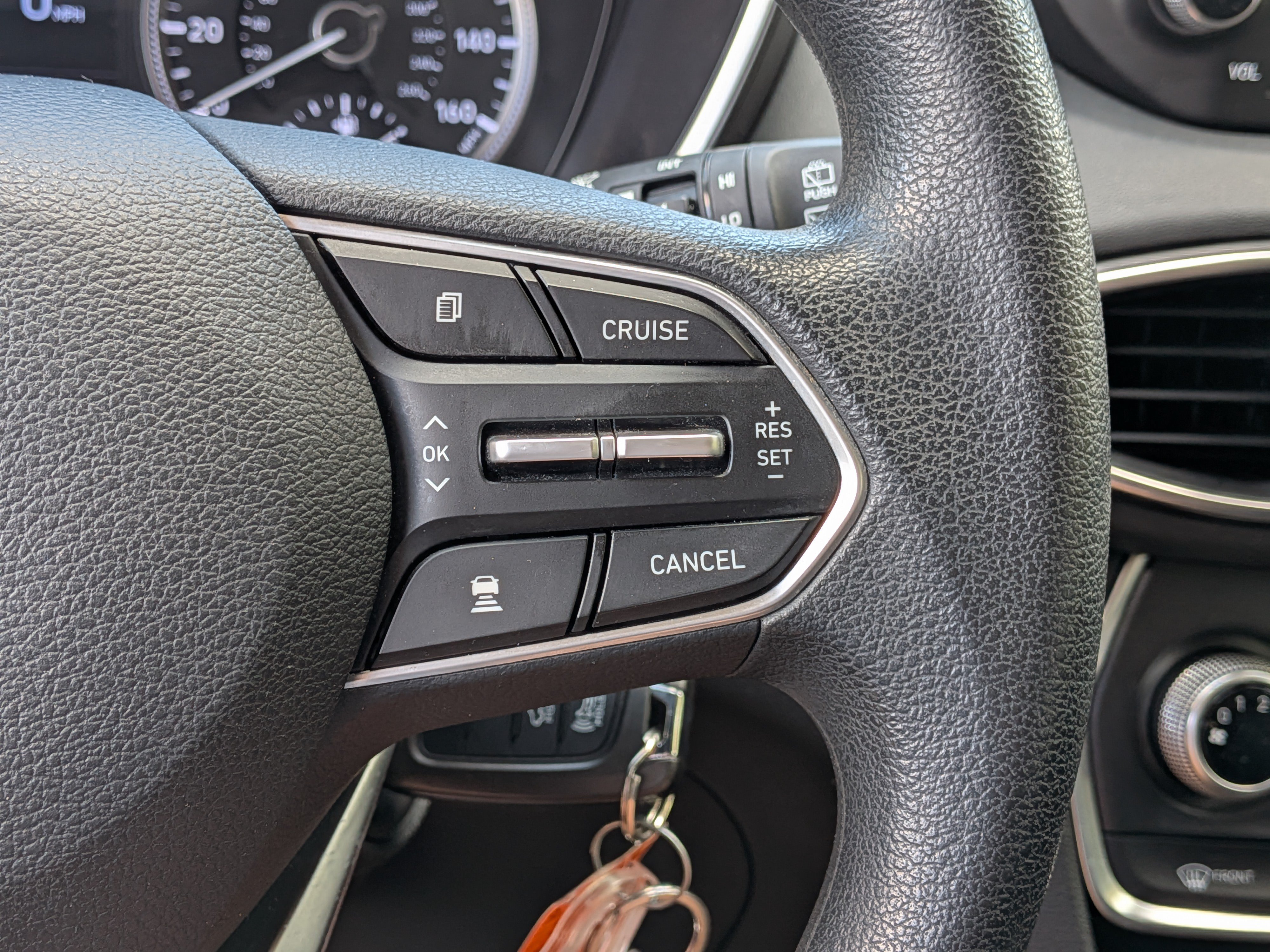 Used 2019 Hyundai Santa Fe SE AWD/4WD image 26