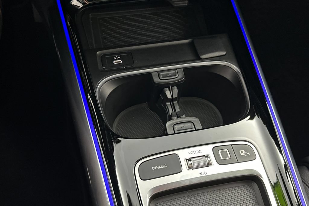 Certified 2026 Mercedes-Benz GLA 250 4MATIC image 38