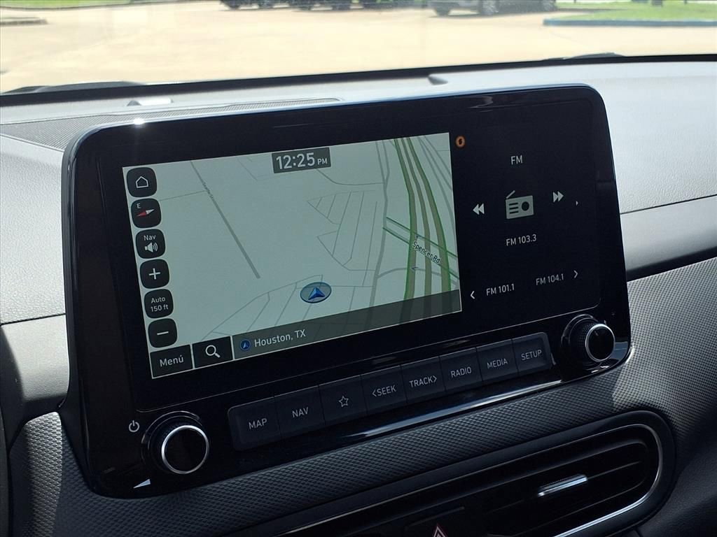 Used 2022 Hyundai Kona Limited w/ Winter Weather Package image 24