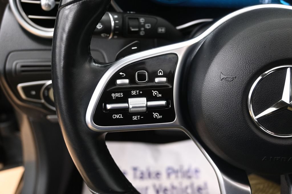 Used 2020 Mercedes-Benz GLC 300 4MATIC image 13