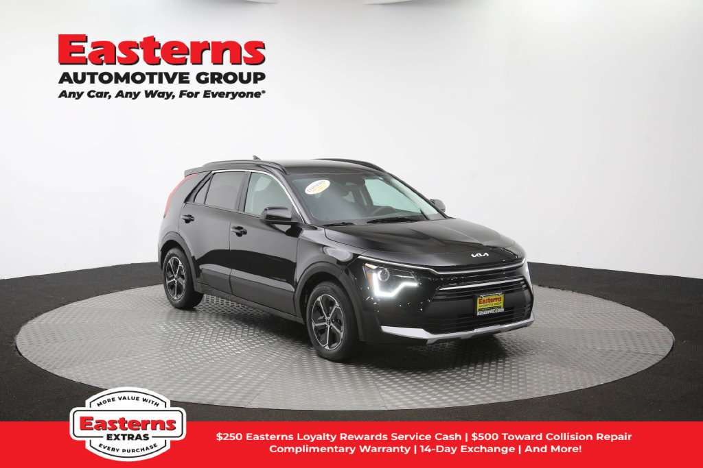 Used 2024 Kia Niro LX FWD image 49